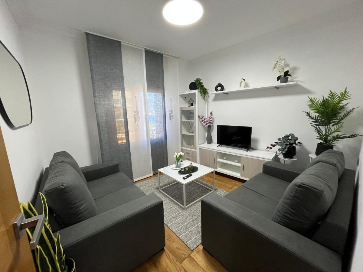Apartamentos A Illa เรดอนเดลา ภายนอก รูปภาพ